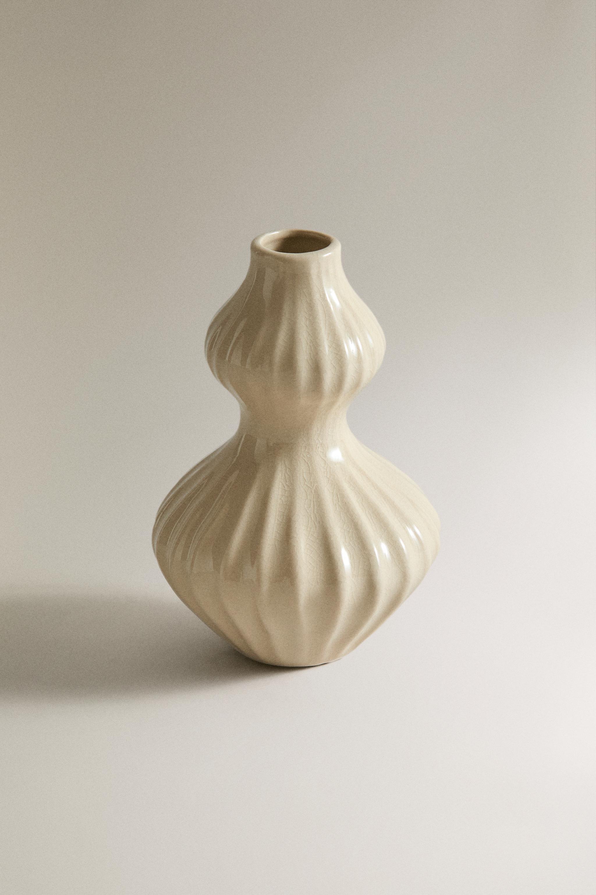 SMALL STRIPED GLAZED CERAMIC VASE — Cream