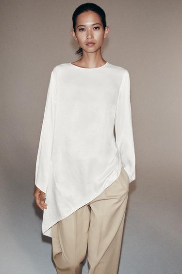 TOP ASIMÉTRICO SATINADO ZW COLLECTION - Blanco roto de Zara
