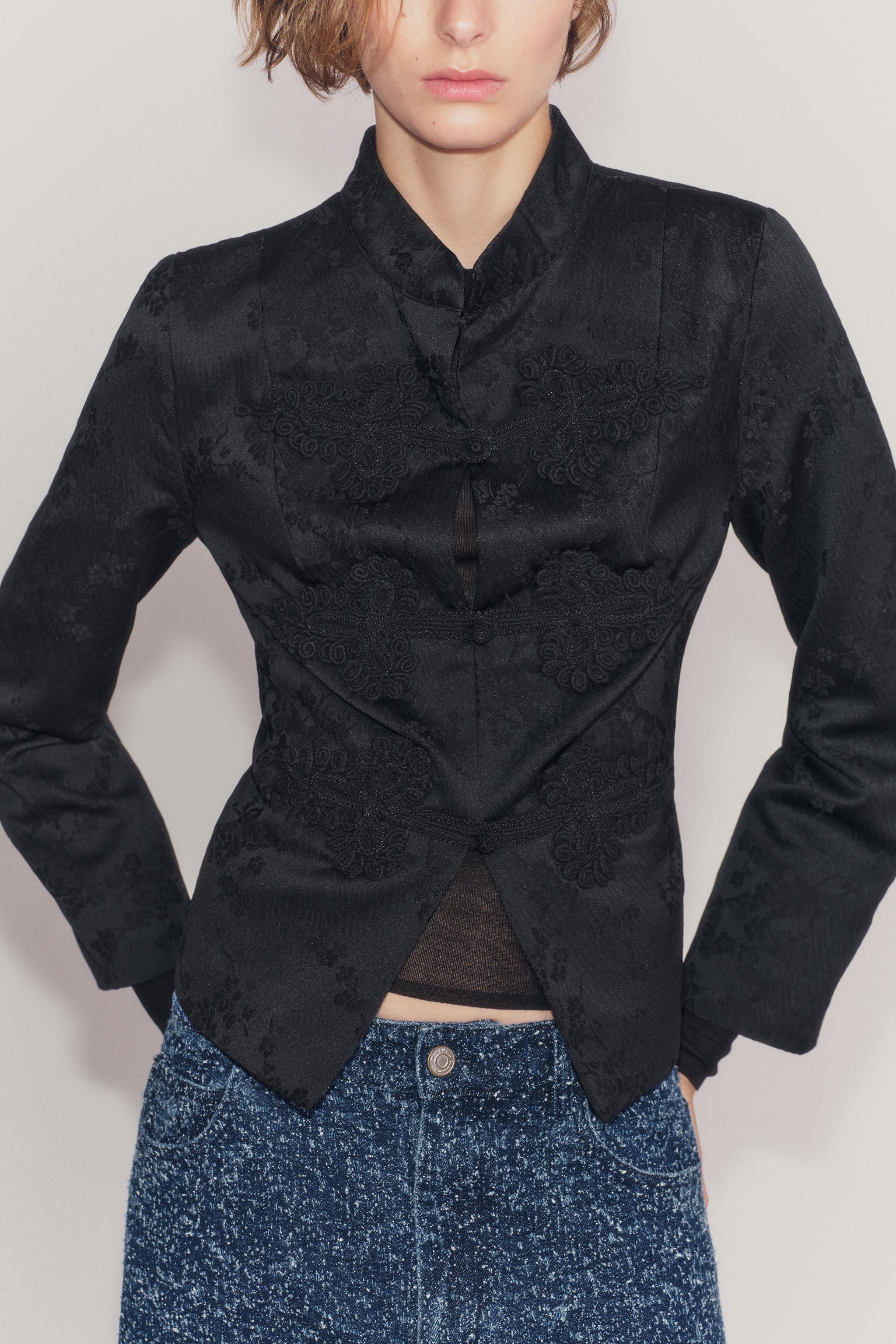 Женские куртки Zara ZW COLLECTION JACQUARD JACKET WITH FROG FASTENINGS — фото 2