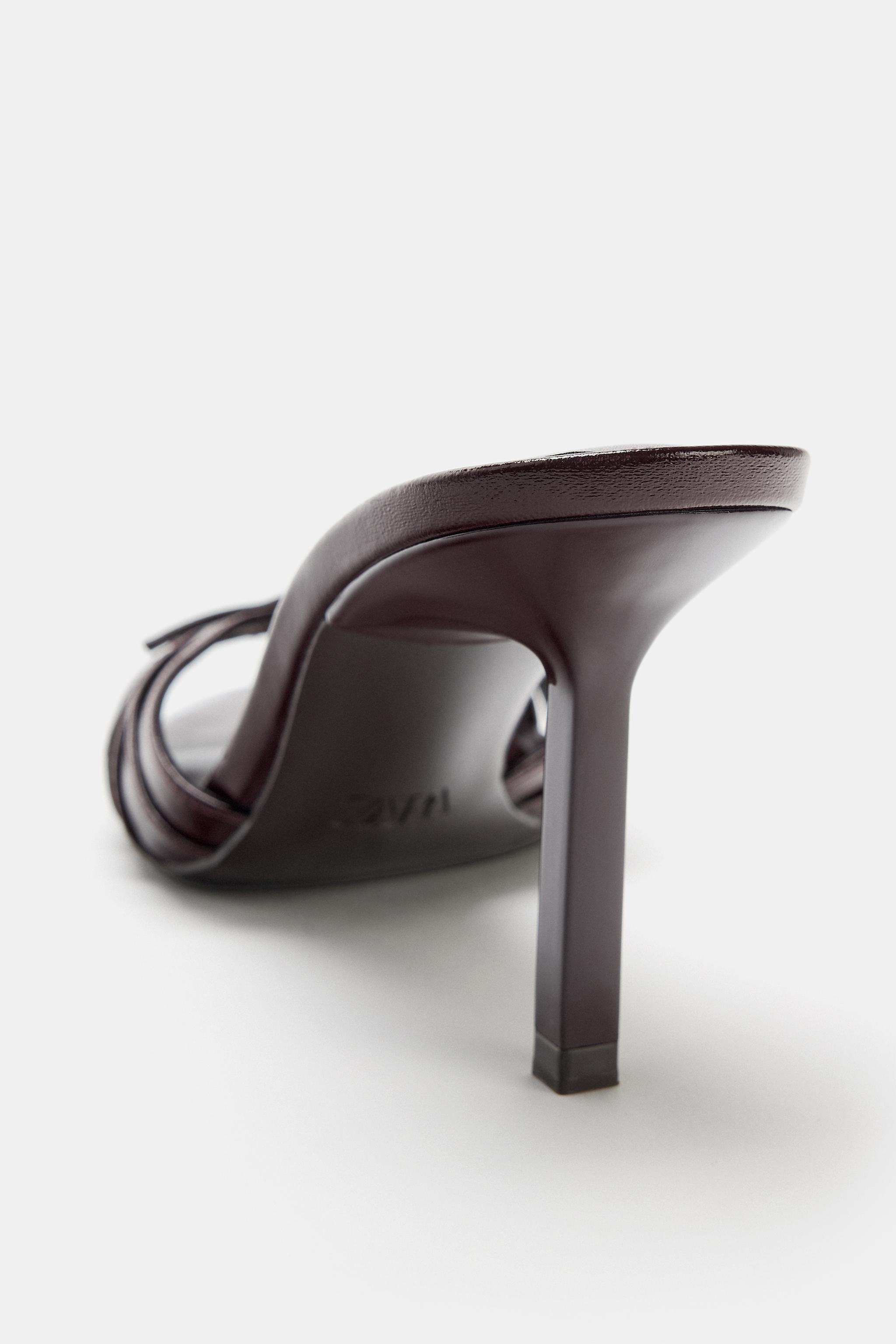 Женские сандалии Zara BUCKLE DETAIL SANDALS — фото 4