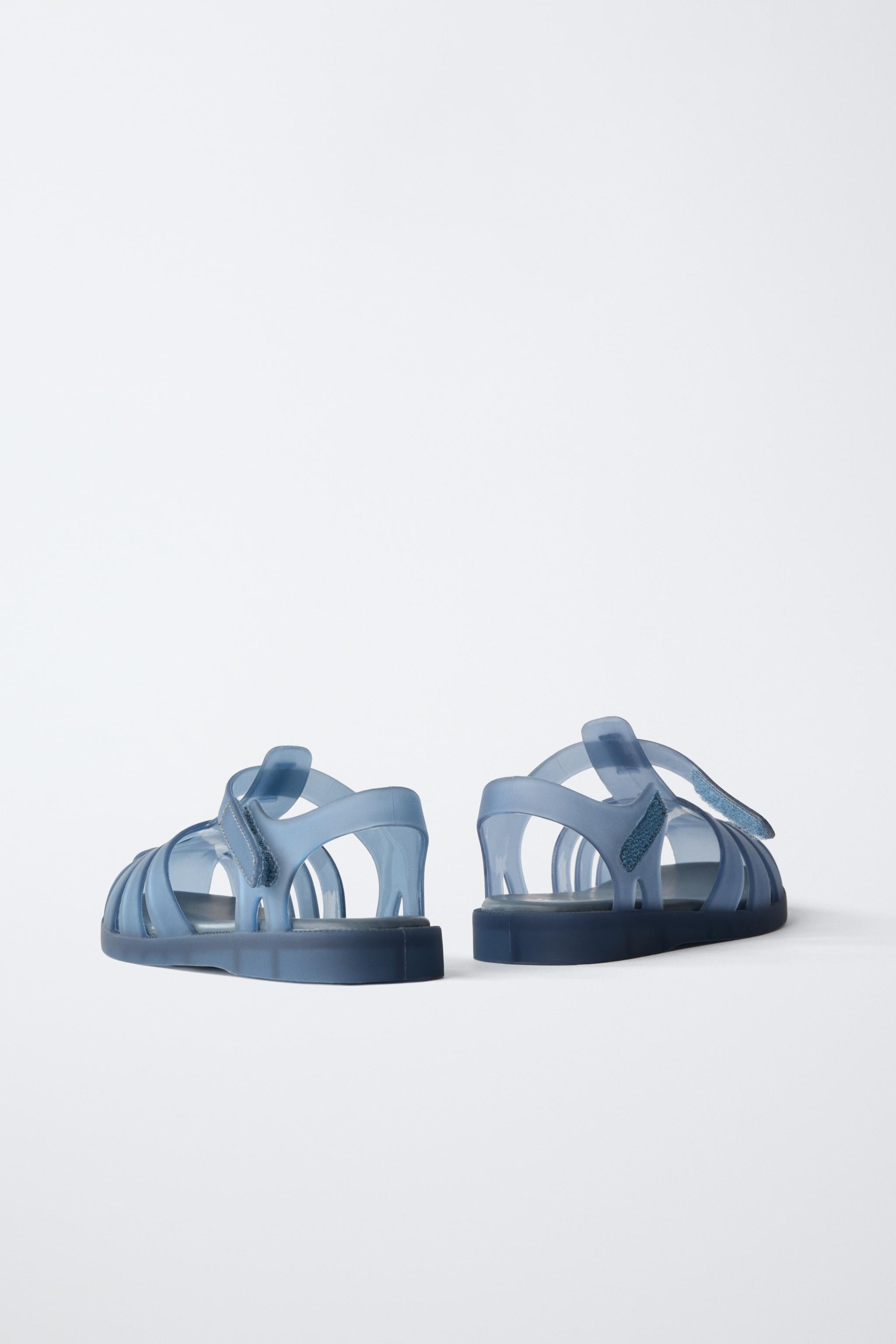 RUBBERIZED STRAPPY FISHERMAN SANDALS