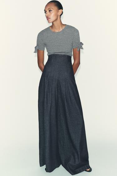 HAUT À MANCHES COURTES EN MAILLE CÔTELÉE AVEC LACETS - Gris de Zara