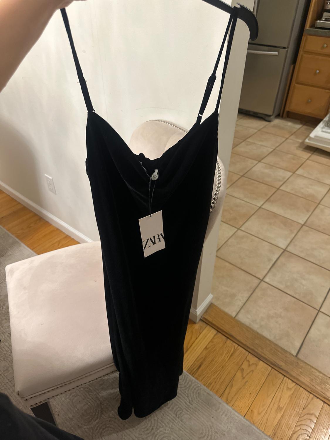 VESTIDO LENCERO TERCIOPELO