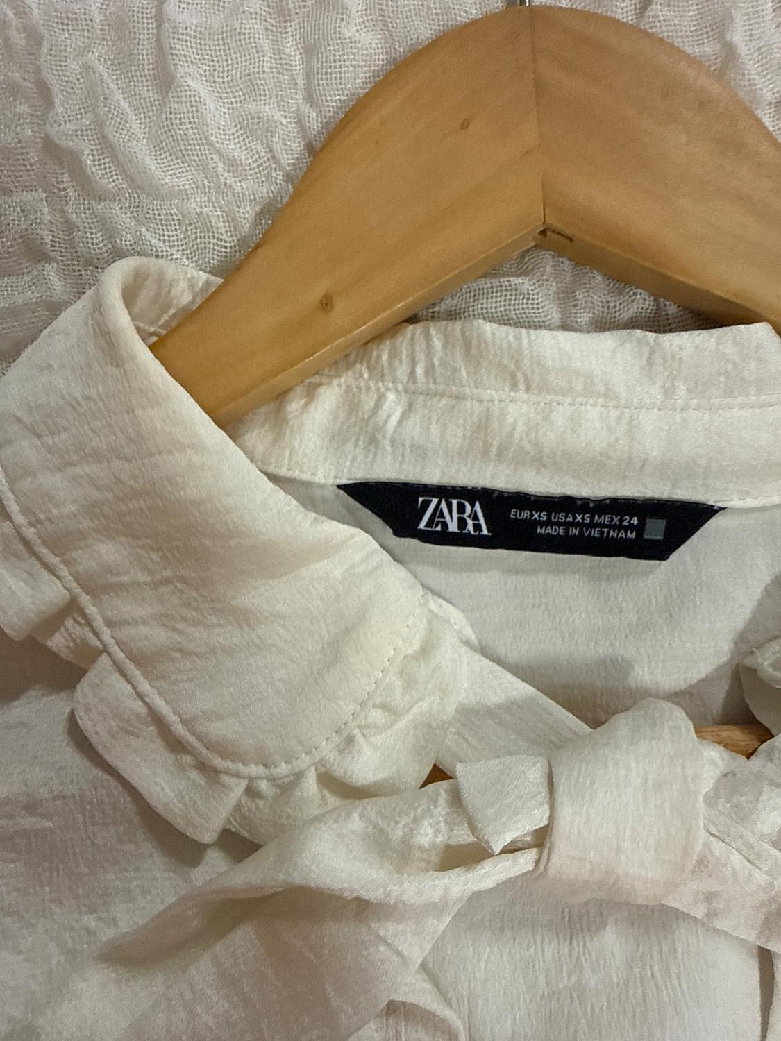 BUTTONED BLOUSE WITH BOW - Image 3