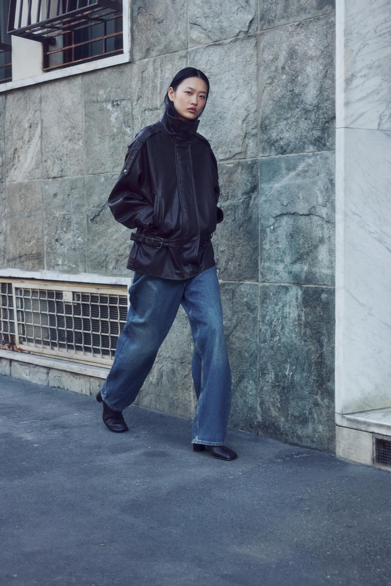 КУРТКА-БАЙКЕР ИЗ ИИСКУССТВЕННОЙ КОЖИ — ZW COLLECTION