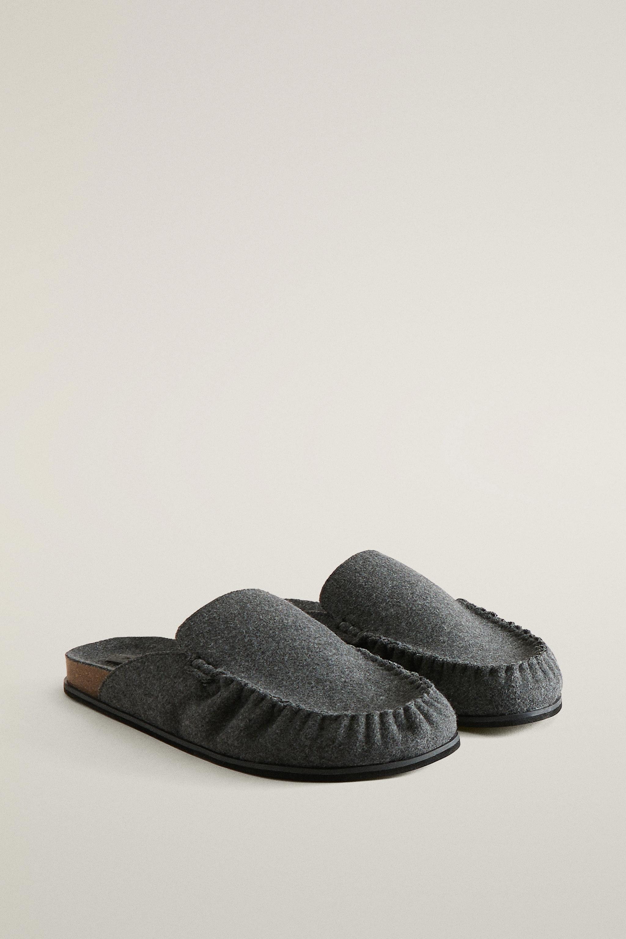 FELT MULE CLOG SLIPPERS
