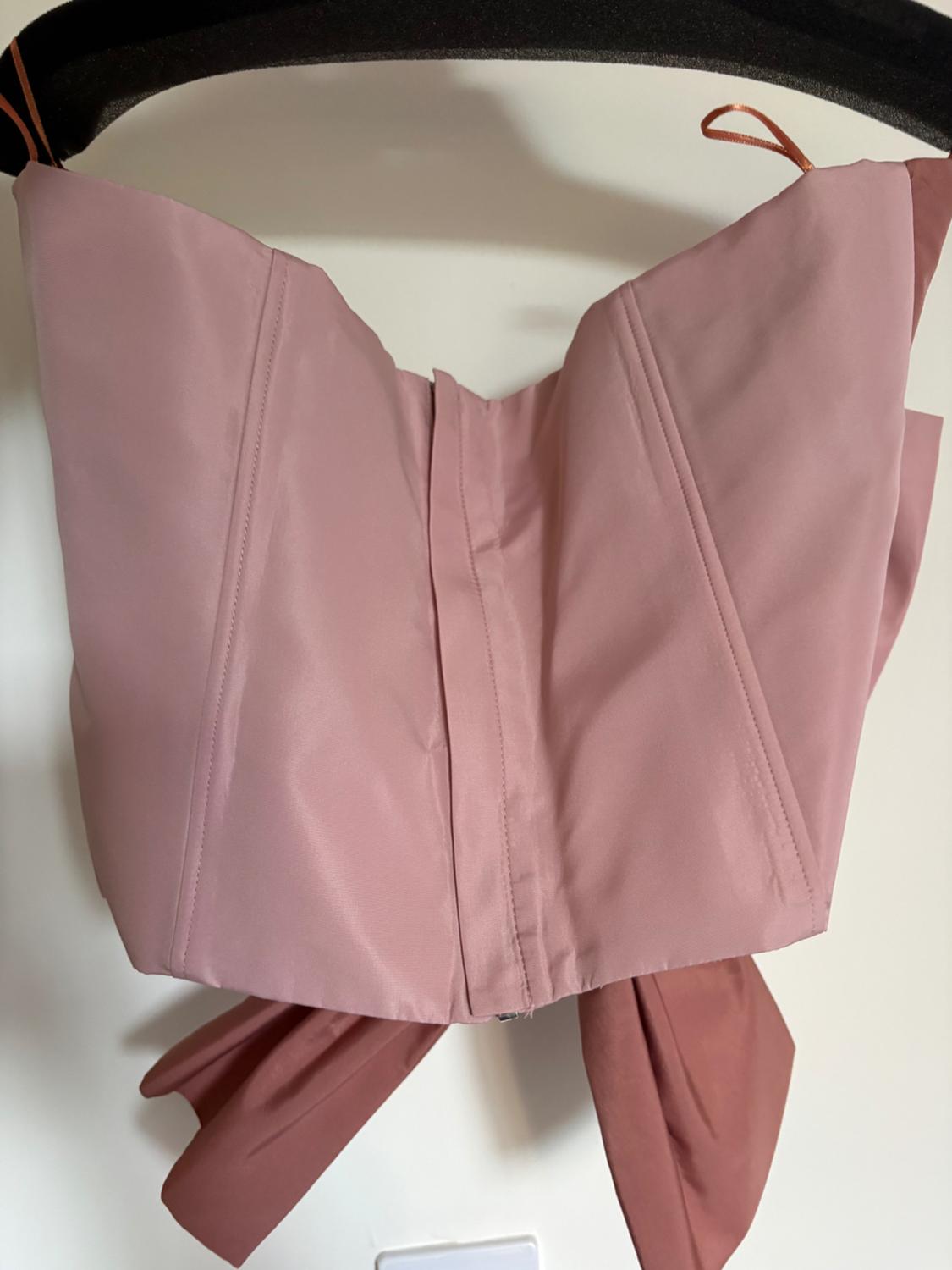 CUT OUT BOW TOP - Image 2