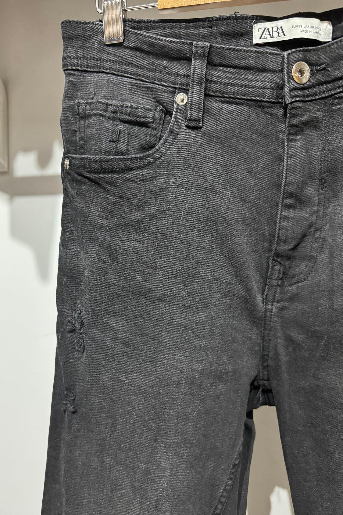 JEANS NEGROS AJUSTADOS ZARA DENIM WEAR - Image 3