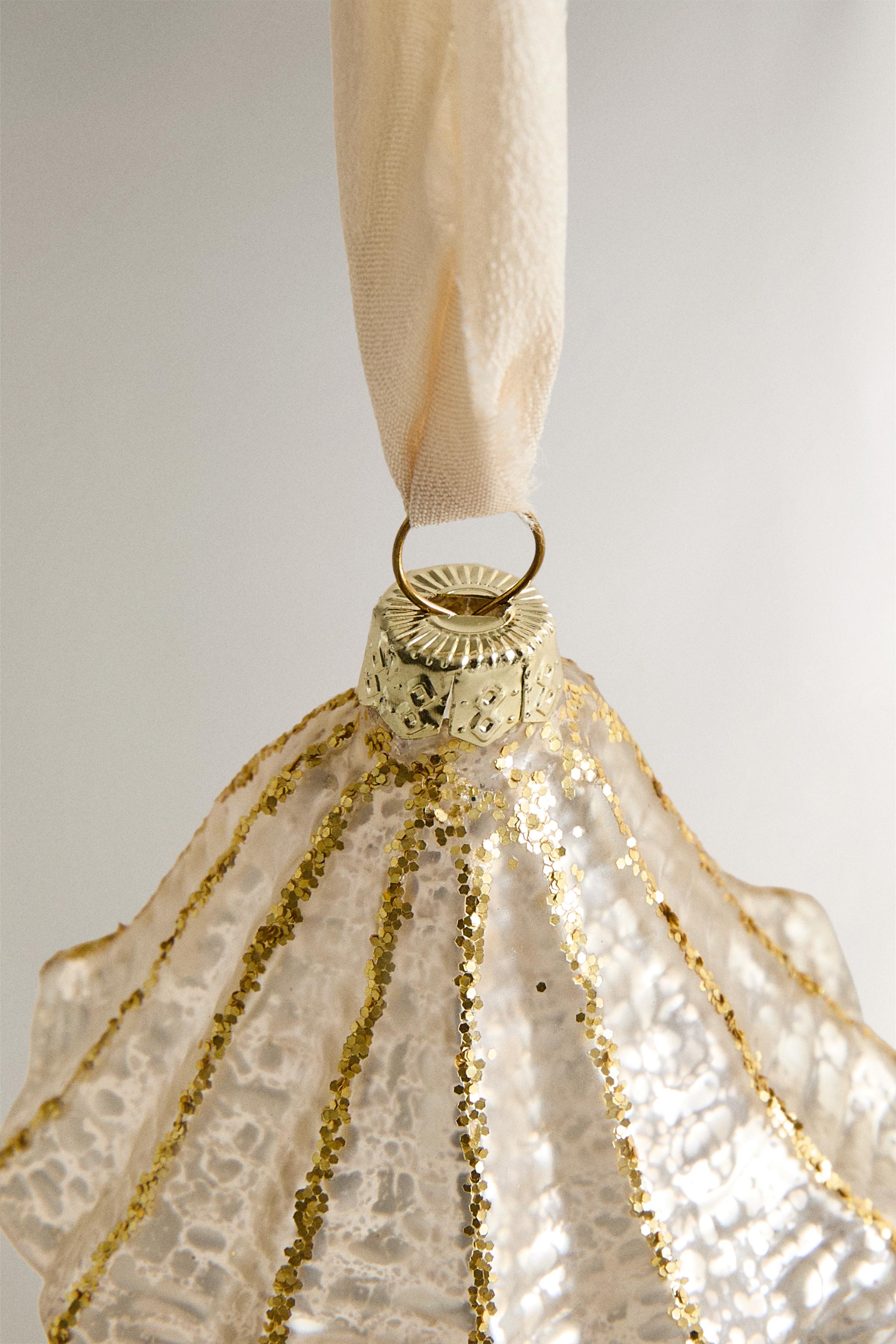 CHRISTMAS TREE MUSHROOM ORNAMENT