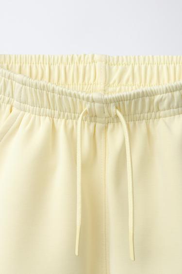 BERMUDA JOGGING AVEC MODAL - Jaune clair de Zara - Image 2