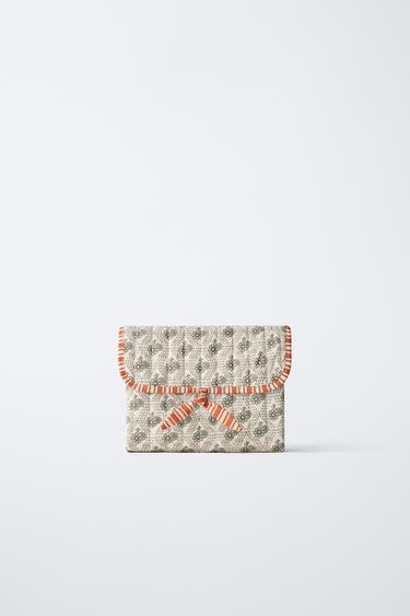 CAMBIADOR MATERNIDAD FLORES - Blanco Crudo de Zara - Imagen 0