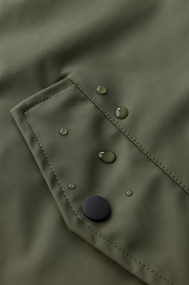 PARKA ENGOMADA WATER REPELLENT - Khaki de Zara