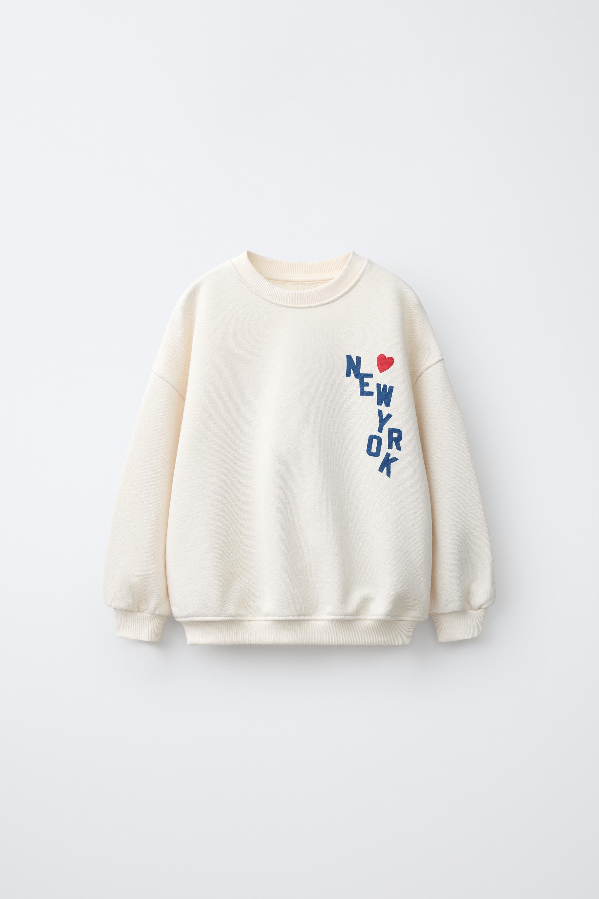 HEART AND TEXT PRINT SWEATSHIRT — Ecru