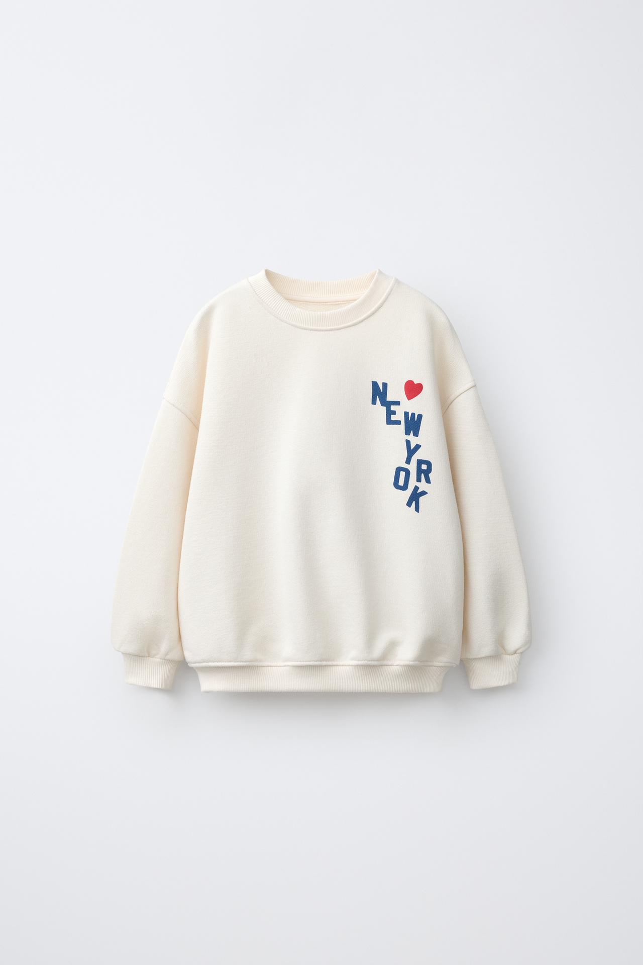 HEART AND TEXT PRINT SWEATSHIRT — Ecru