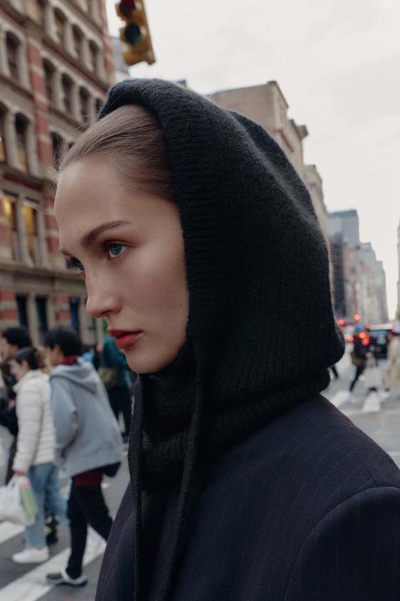 CAPUCHE EN MAILLE CÔTELÉE