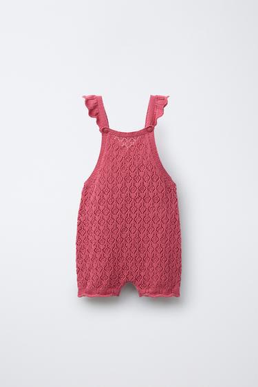 OPENWORK KNIT SHORT DUNGAREES - Strawberry by Zara