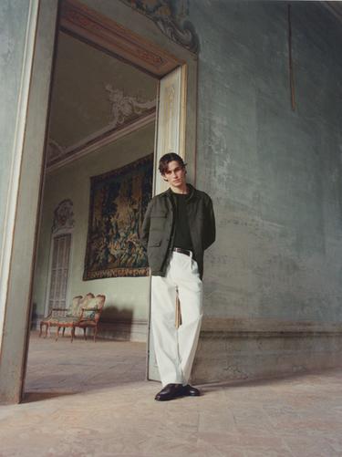 Zara Product image - 597 - Image 0