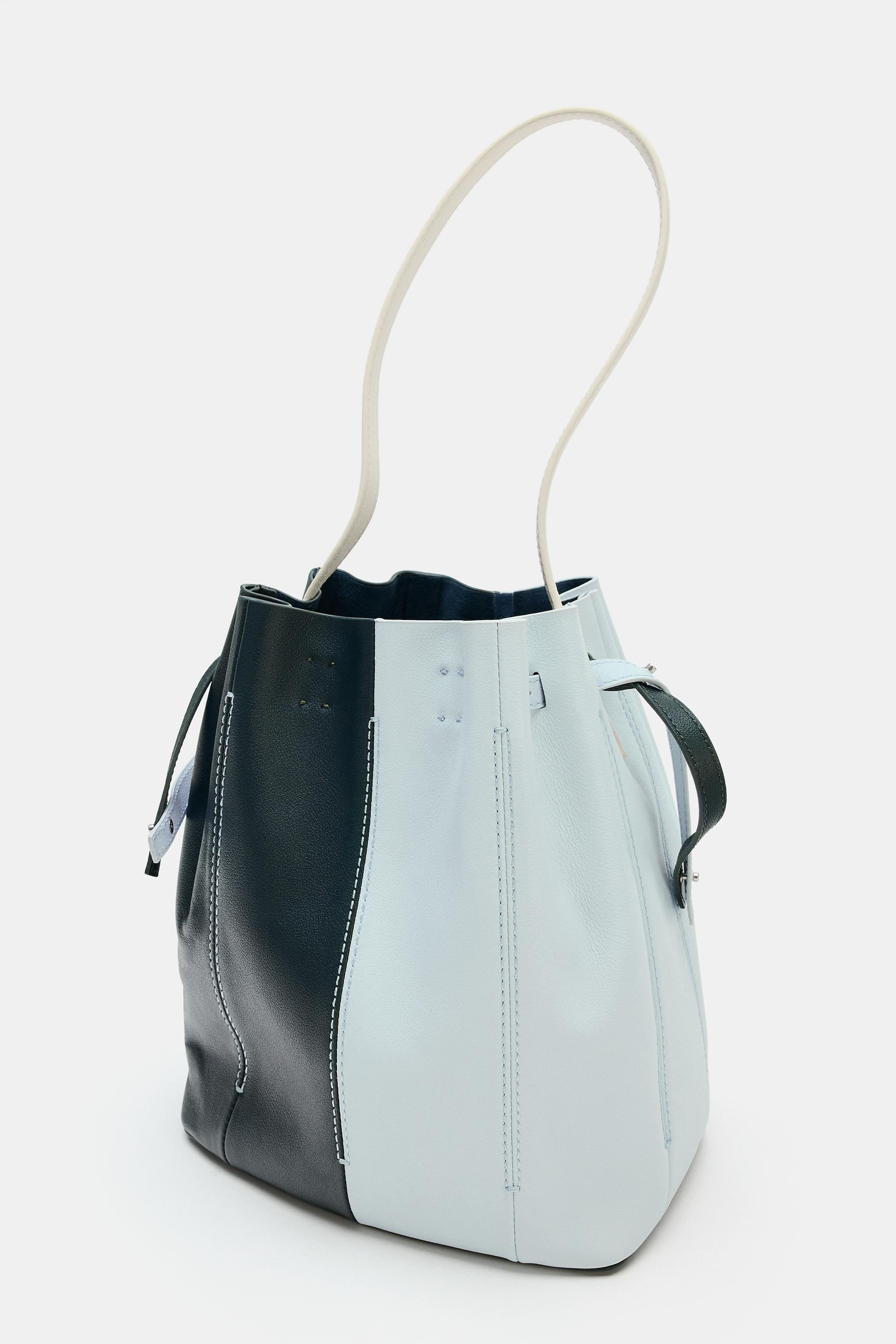 LEATHER SHOULDER BAG