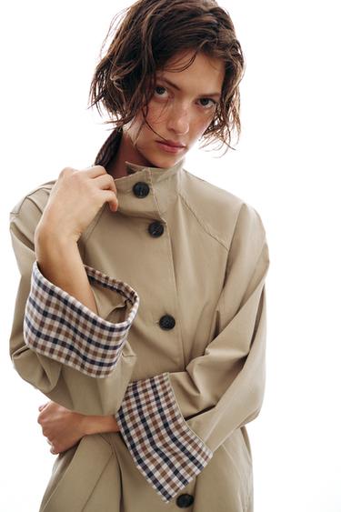 OVERSIZE TRENCH COAT WITH CHECK CUFFS - camel by Zara