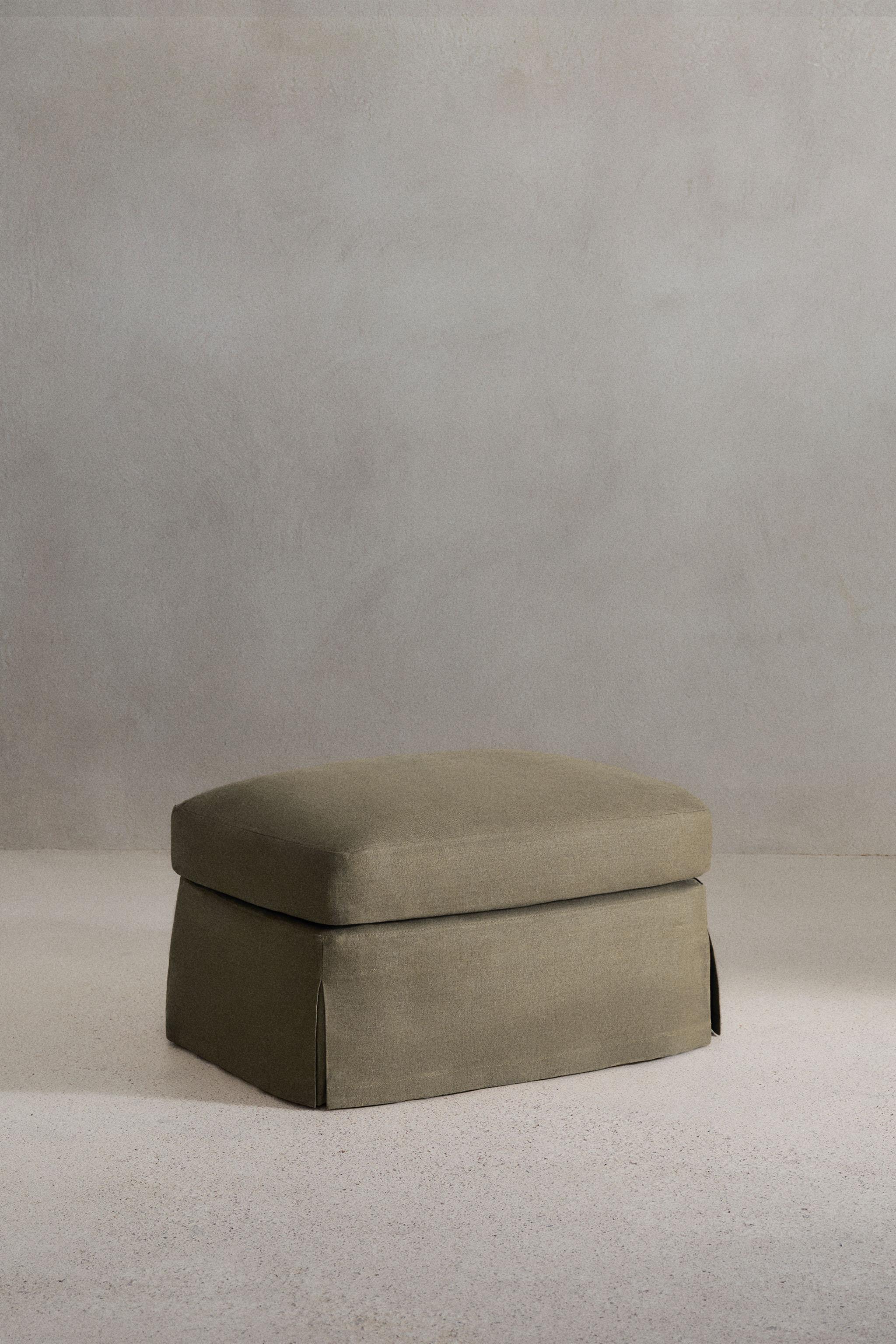 FOOTSTOOL 01 LINEN COVER — Gray