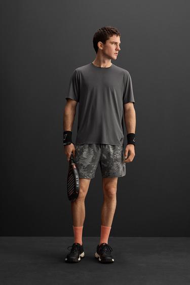 Zara PRINTED TRAINING SHORTS - Anthracite grey