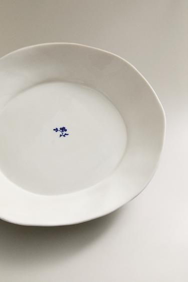 ASSIETTE PLATE PORCELAINE FLORALE - Blanc / Bleu marine de Zara - Image 2