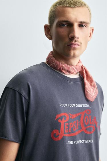 CAMISETA ESTAMPADO PEPSI © PEPSICO - Marino de Zara