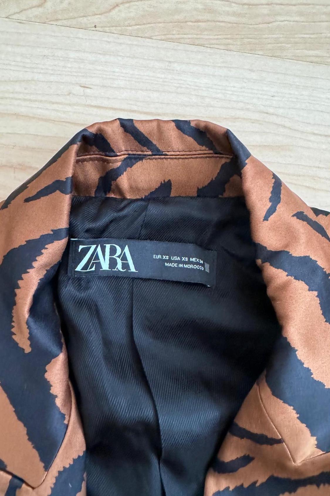 ANIMAL PRINT BLAZER - Image 3