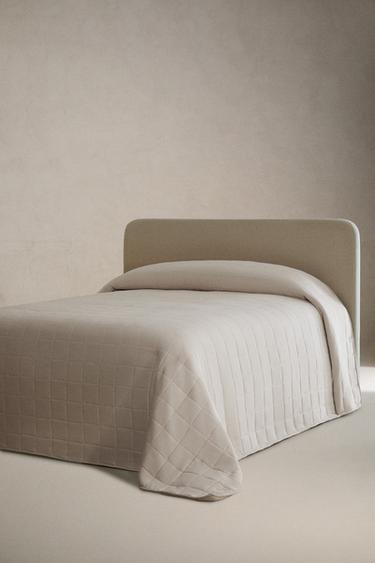 REVERSIBLE FAUX SHEARLING QUILT - Light grey by Zara - Image 1