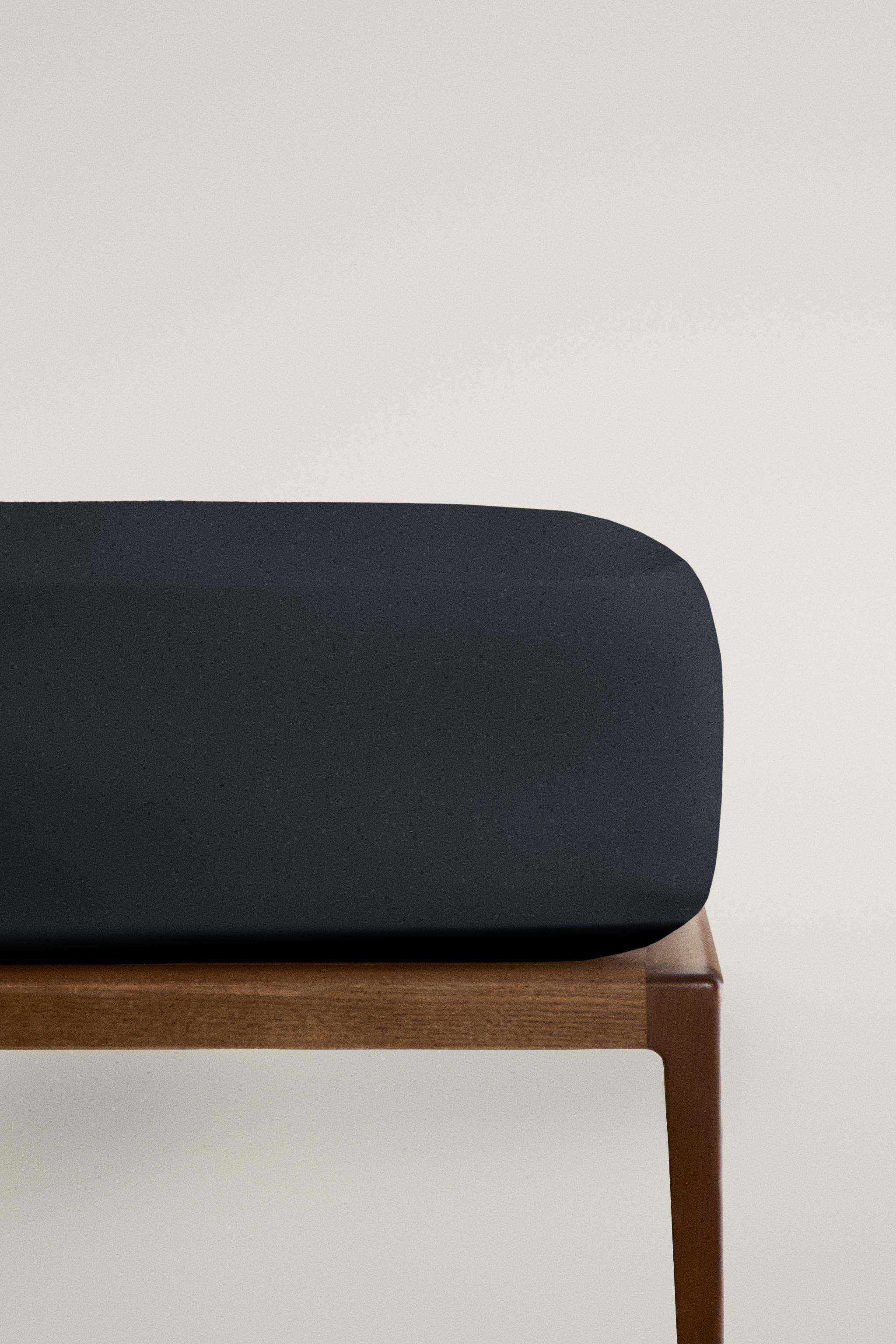 SATEEN FITTED SHEET | 11.8" THICK (1000 THREAD COUNT) — Dark navy