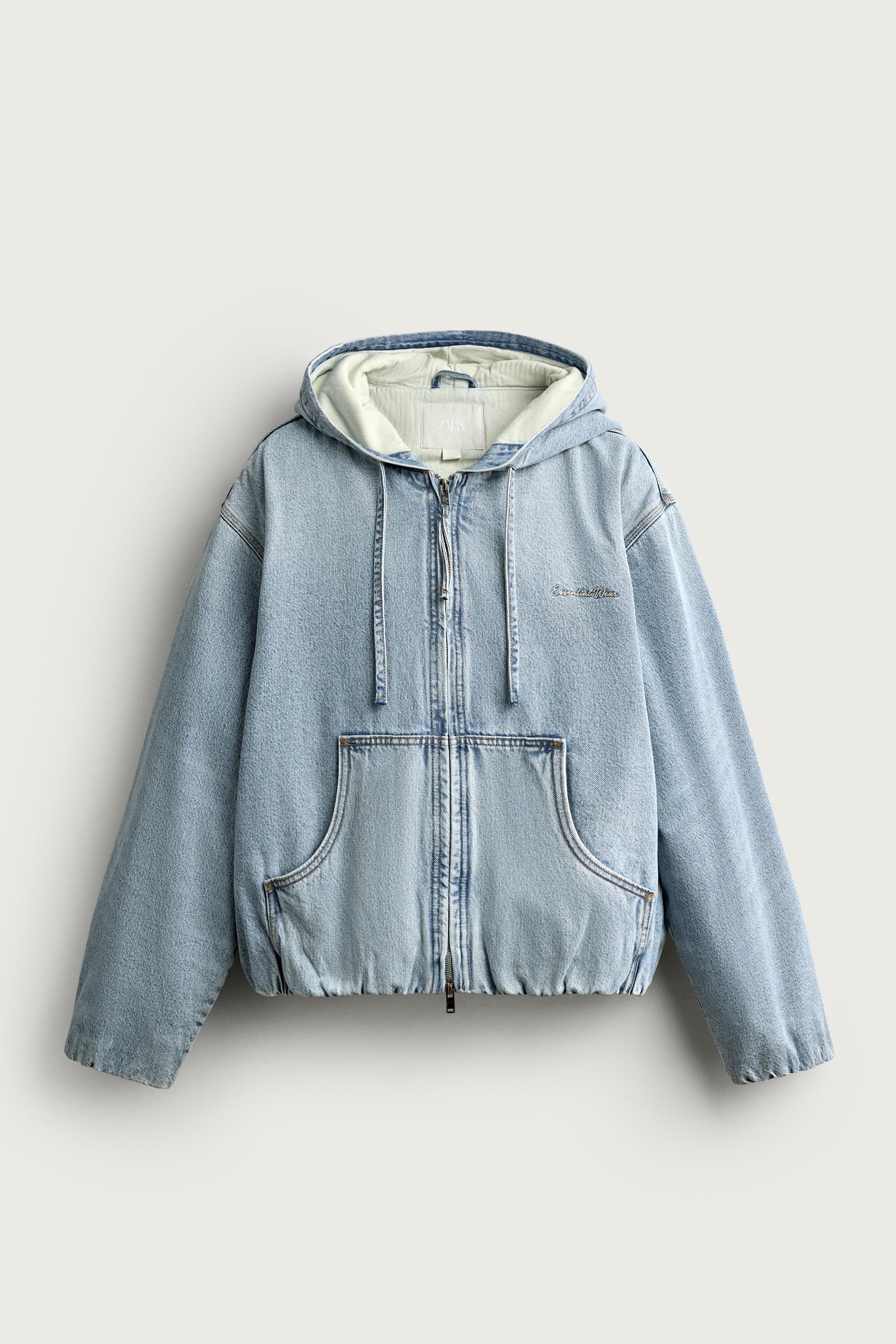 VESTE EN JEAN MATELASSÉE À CAPUCHE