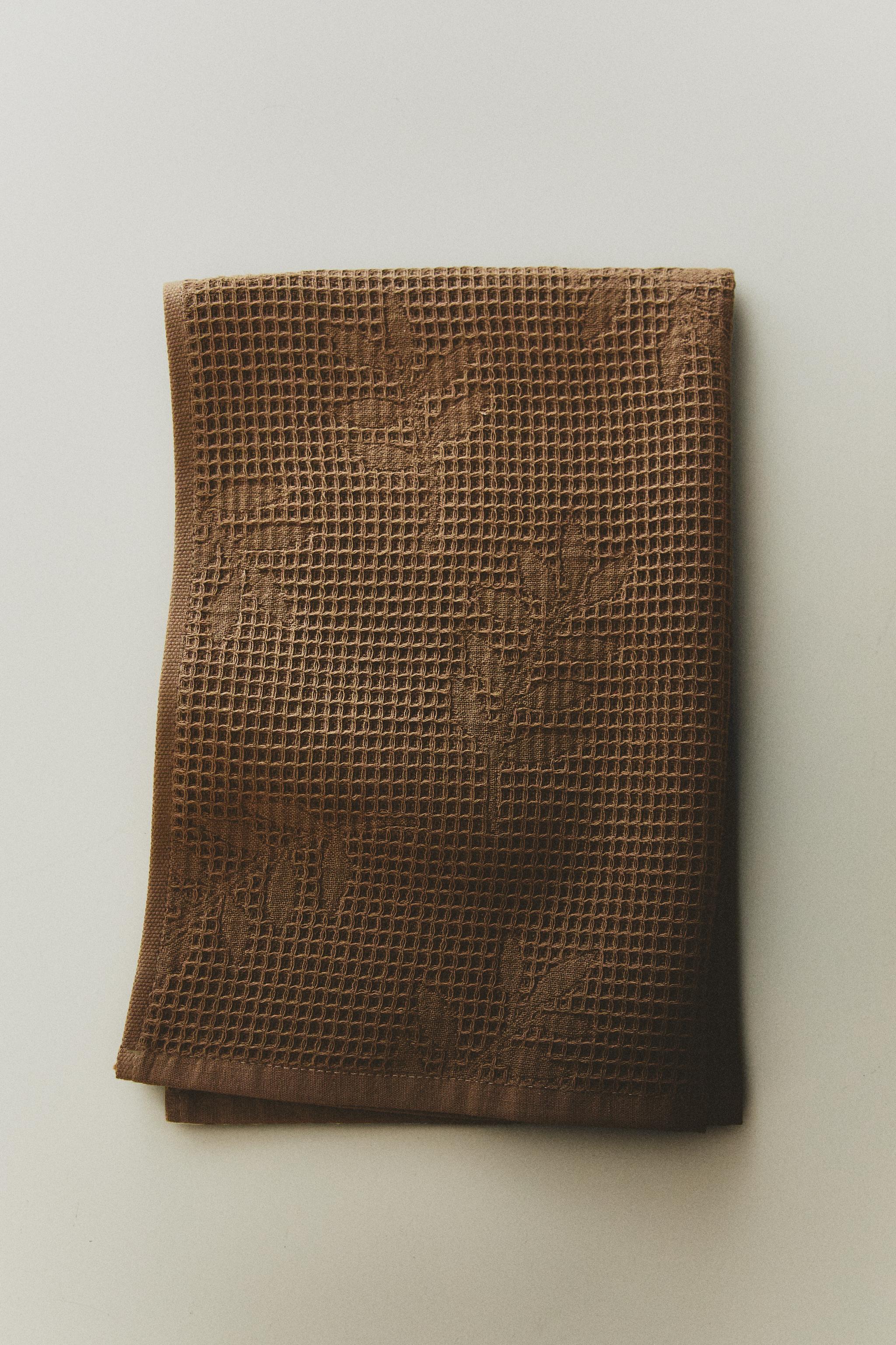WAFFLE-KNIT KITCHEN TOWEL