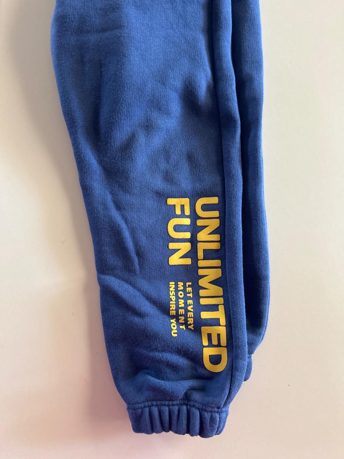 PLUSH TROUSERS WITH RAISED SLOGAN - Image 3