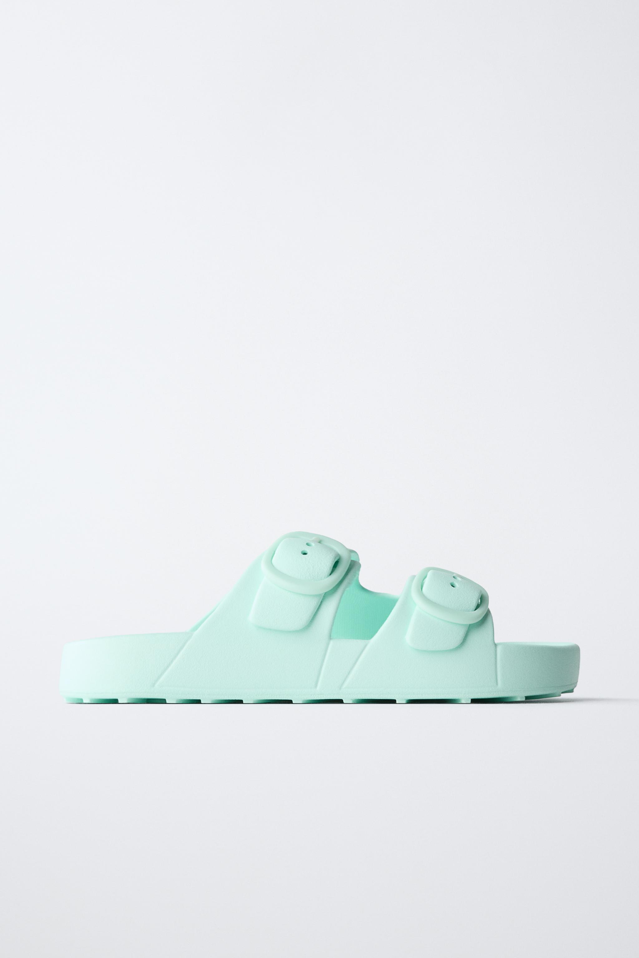 RUBBERIZED BUCKLED SANDALS — Turquoise Blue
