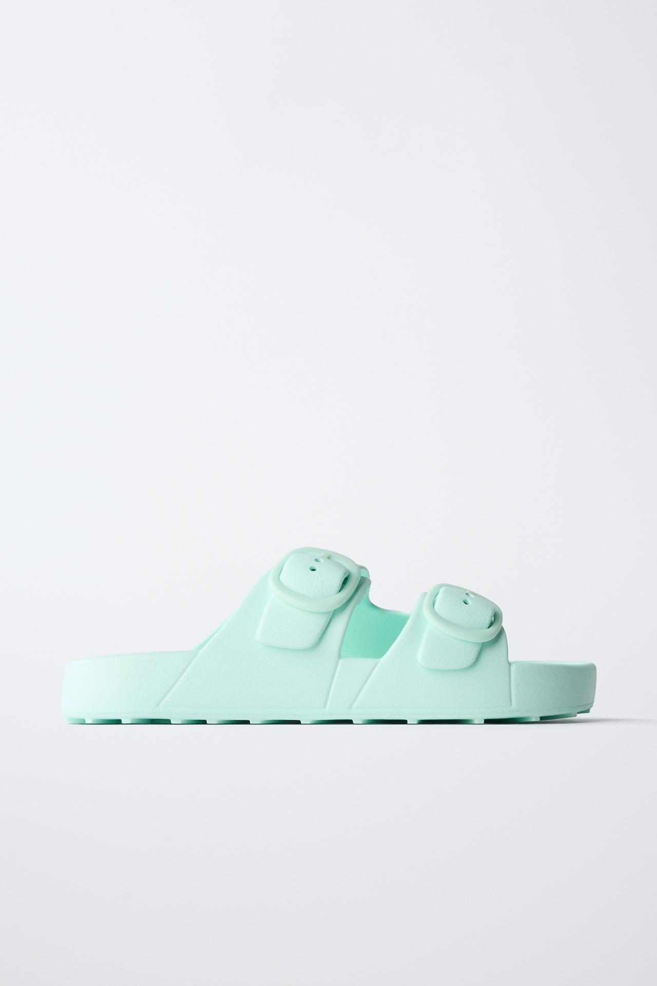 BUCKLED RUBBERISED SANDALS — Turquoise blue