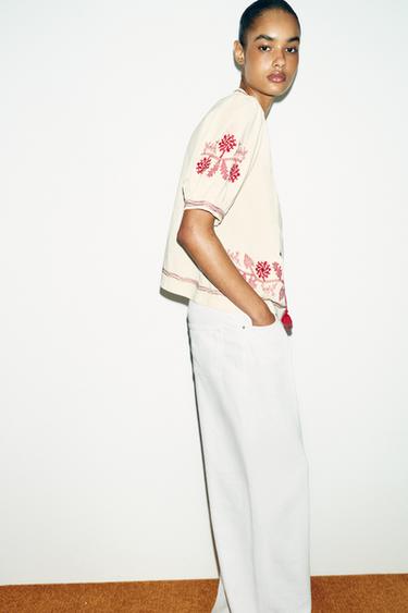 BLOUSE BRODERIES ET POMPONS - Blanc de Zara - Image 2