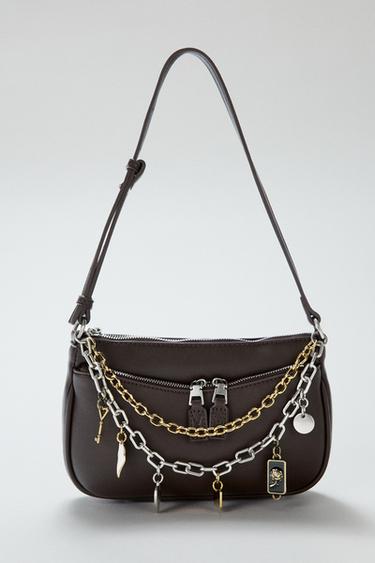 MINI BANDOLERA DETALLE CHARMS - Marrón de Zara