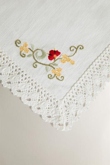 FLORAL COTTON PLACEMAT - White by Zara - Image 2
