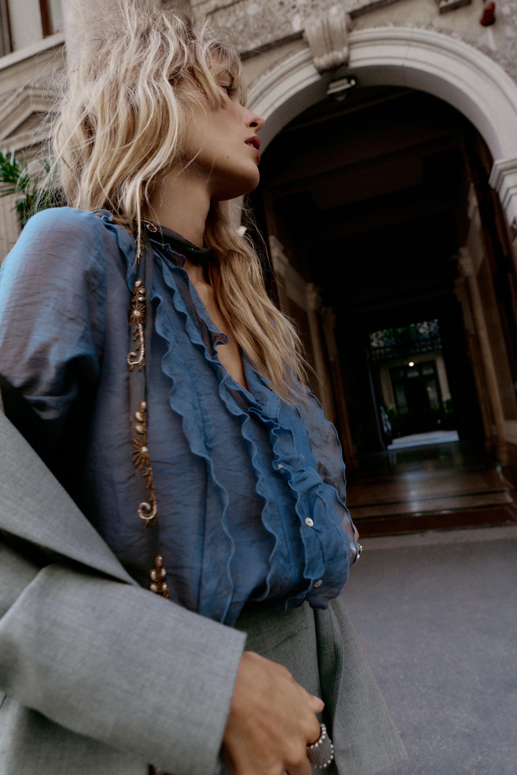 Vネックシャツ – レディース | ZARA 日本
