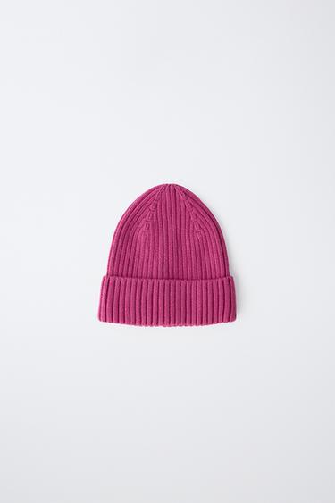 KNIT BEANIE - Fuchsia by Zara