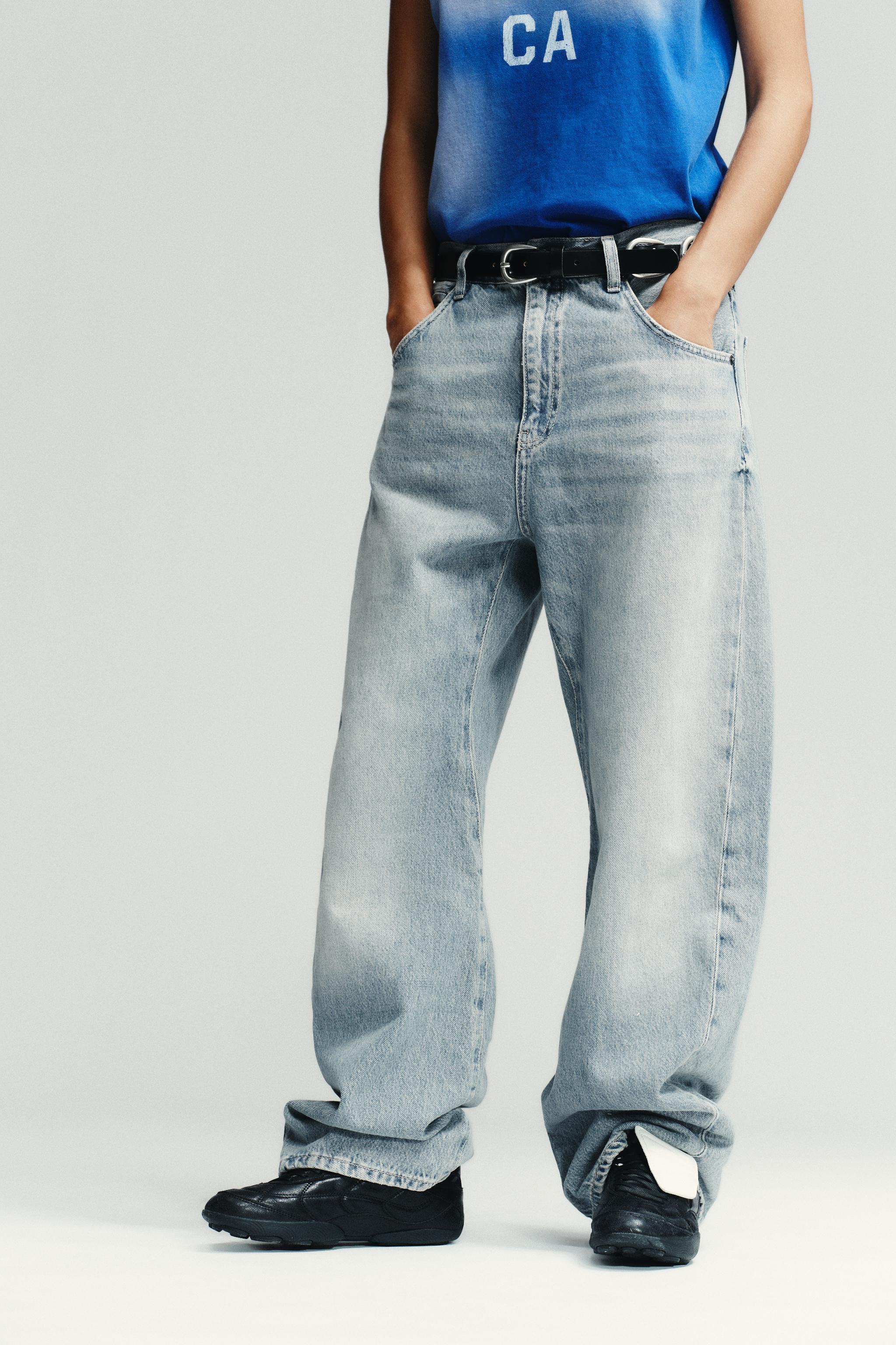 TRF OVERSIZED SHIFTED SEAM MID-RISE JEANS - Blue | ZARA