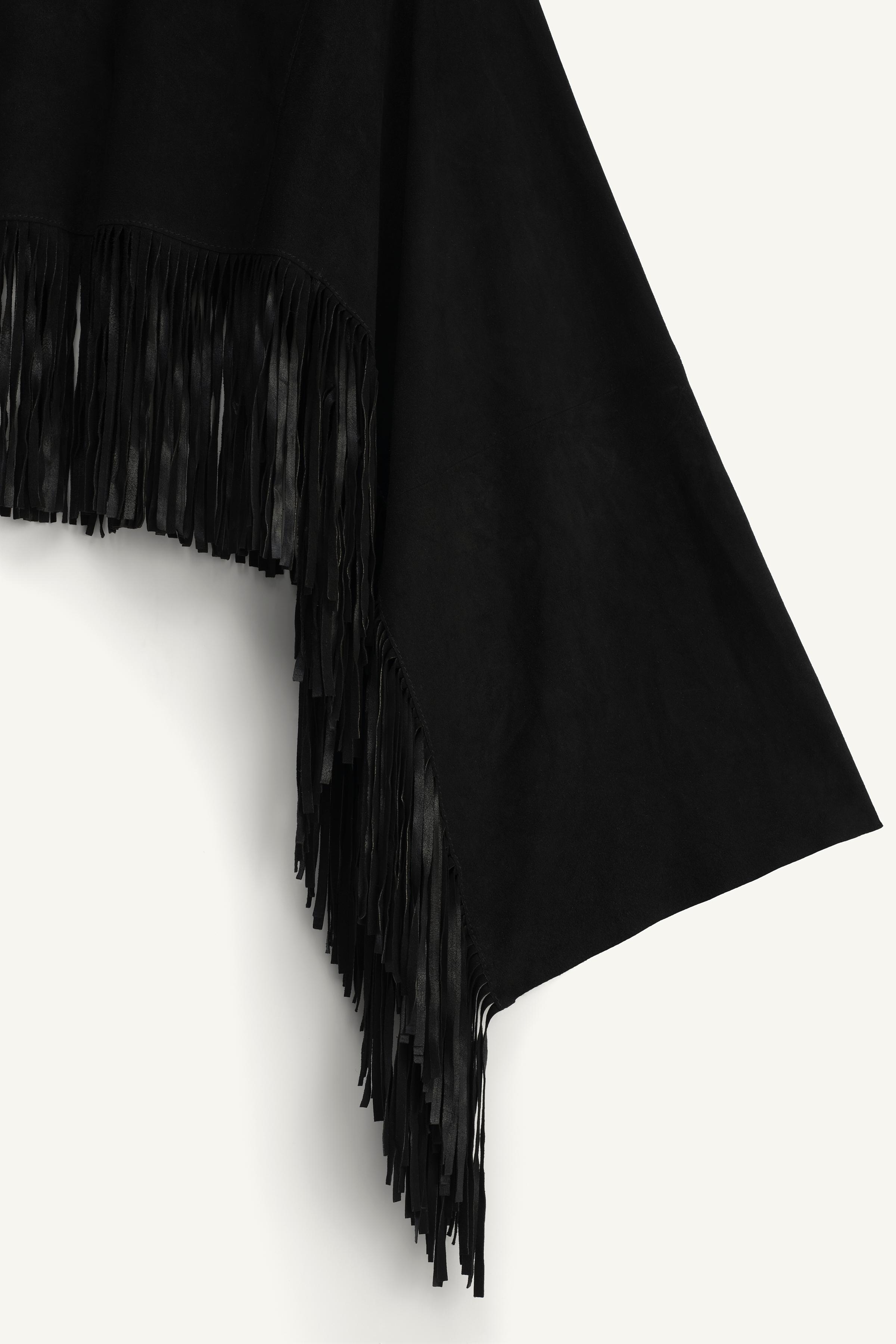 【ZARA】LIMITED EDITION スエードフリンジケープ 6098/907/800 LIMITED EDITION スエードフリンジケープ - ブラック | ZARA