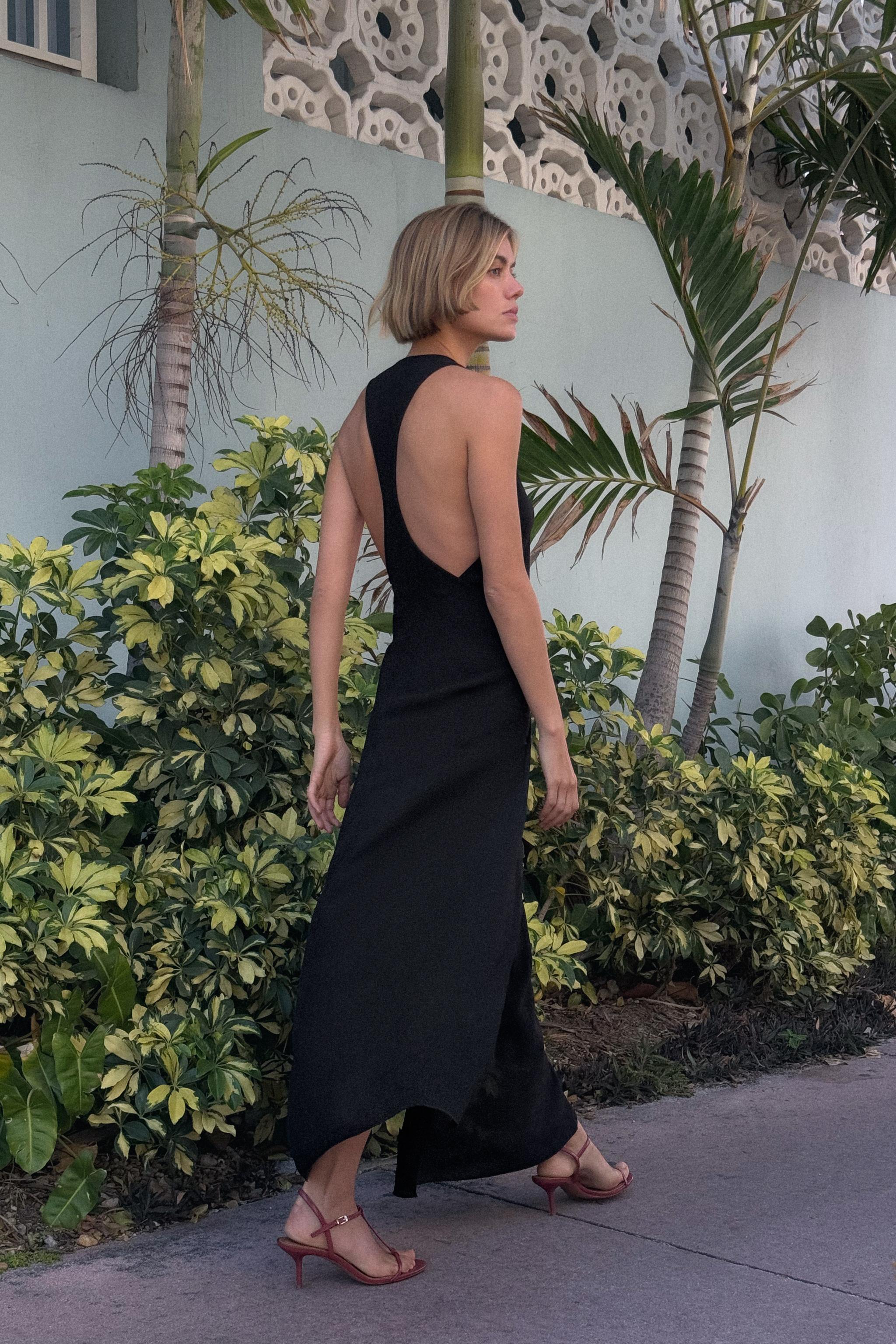 FLOWY TEXTURED DRESS - Black | ZARA United States