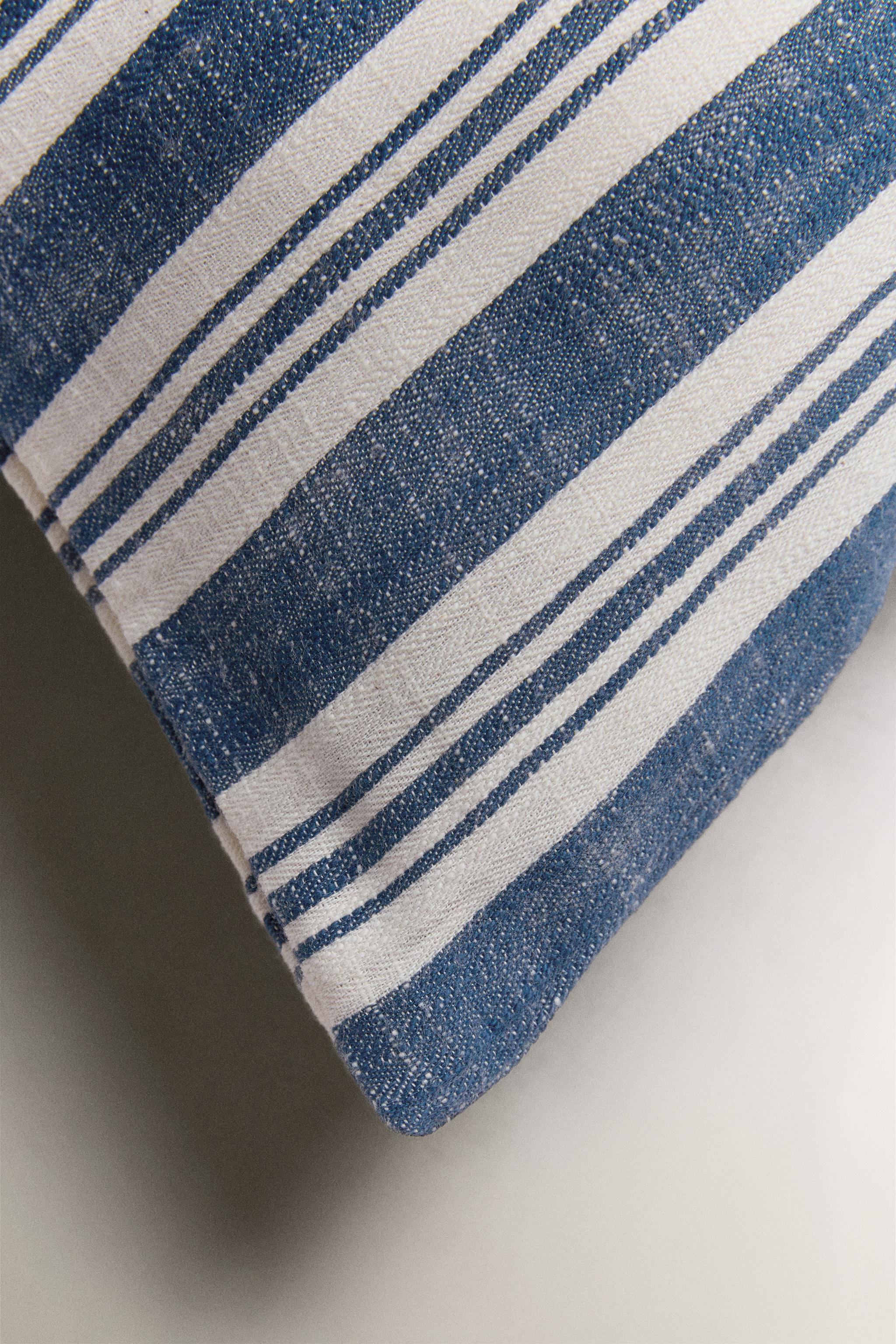STRIPED THROW PILLOW COVER