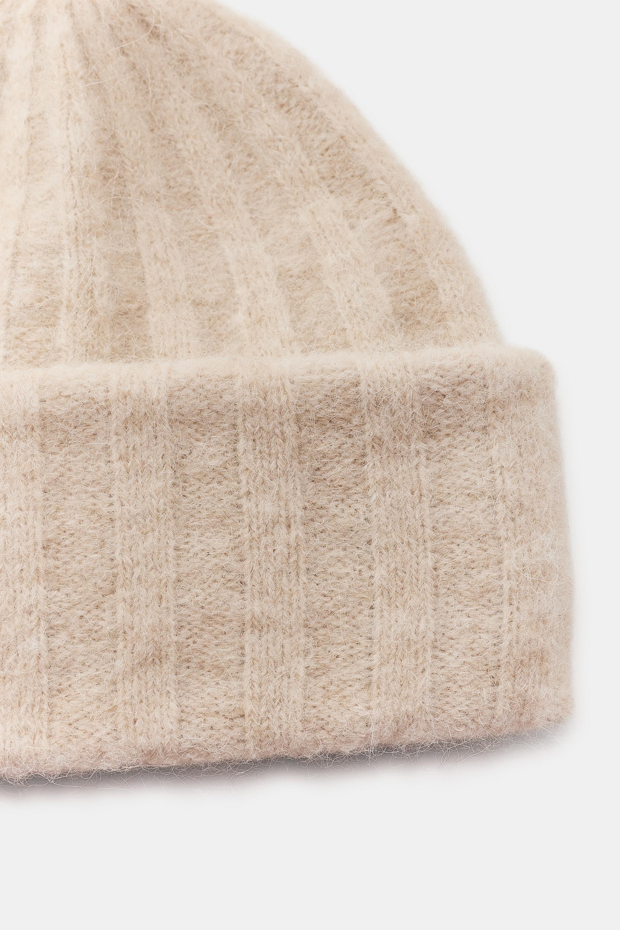 BASIC CUFFED KNIT BEANIE