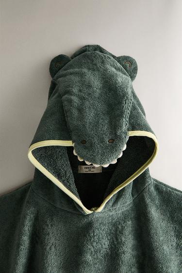 CHILDREN'S VELOUR CROCODILE BEACH PONCHO - Green by Zara - Image 2