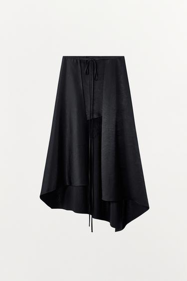 تنورة ميدي بتأثير مجعد ودانتيل - أسود الخاص بـ Zara