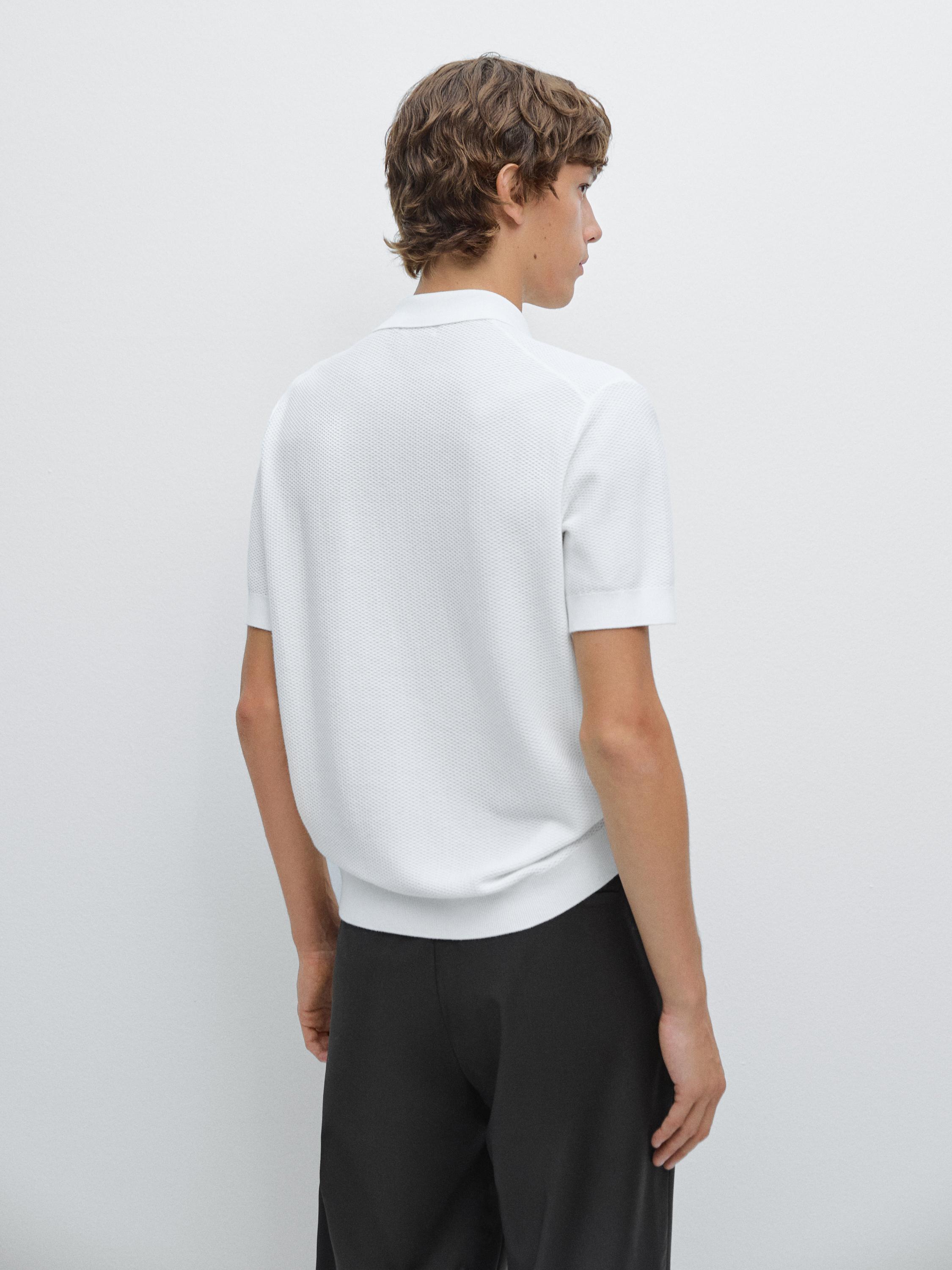 Textured knit short sleeve polo shirt