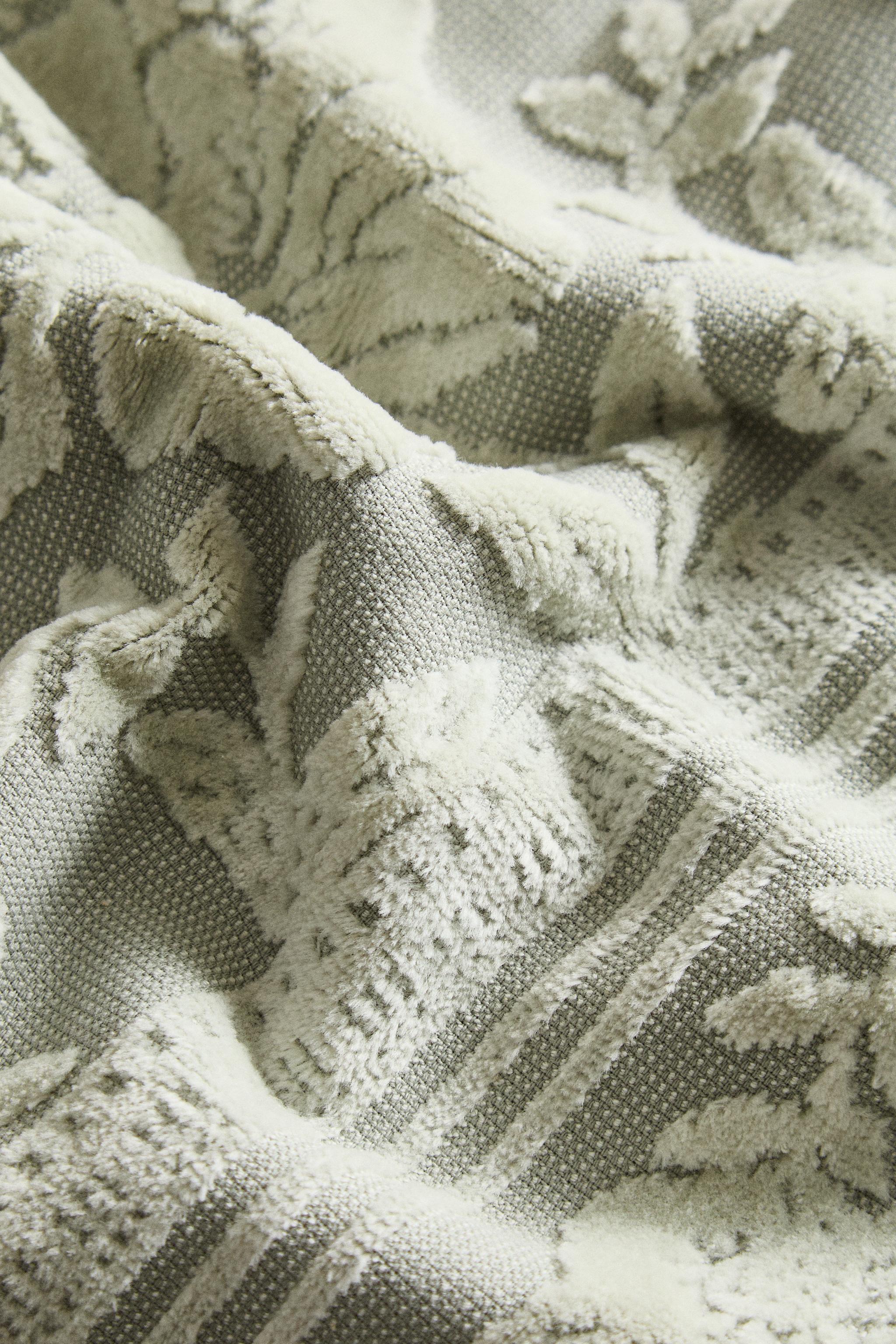 SERVIETTE DE BAIN JACQUARD VELOURS