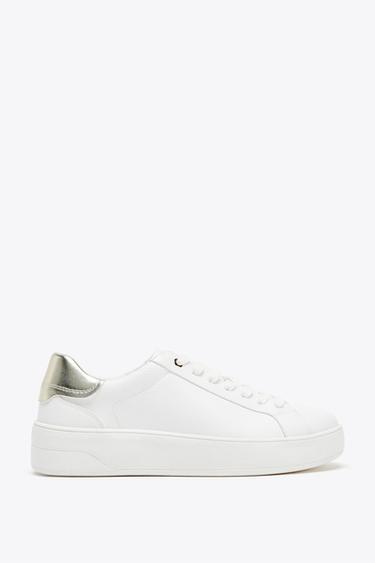 CONTRAST SPORTS TRAINERS - White by Zara